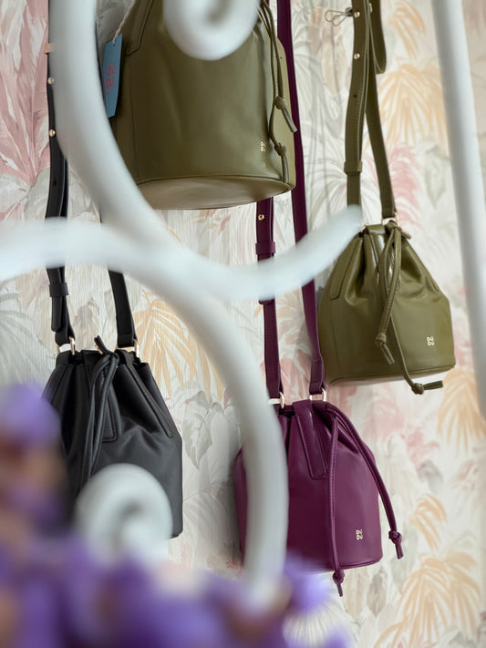 Borsa in pelle con coulisse - VERDE OLIVA