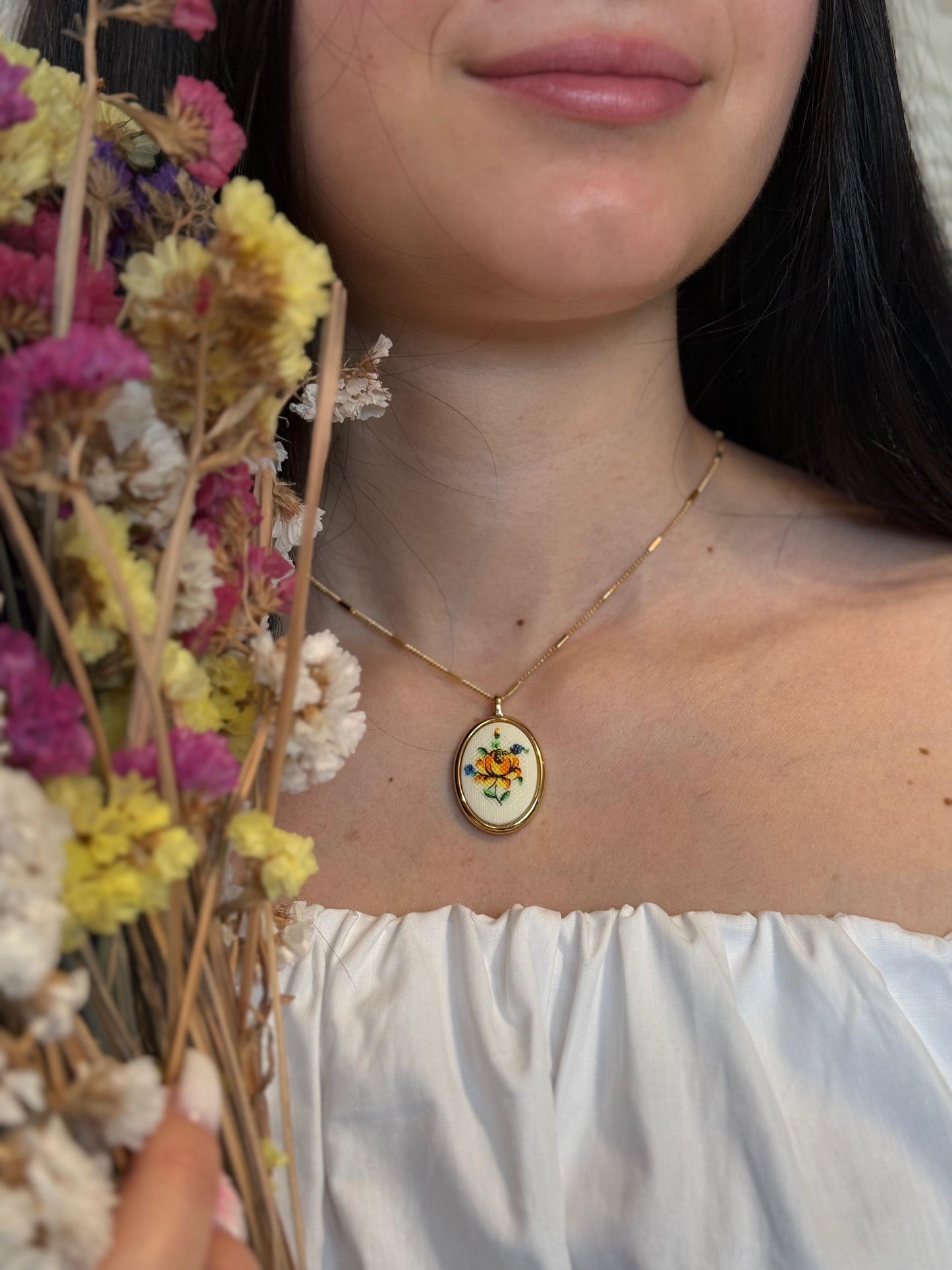 Collana vintage - GIALLO
