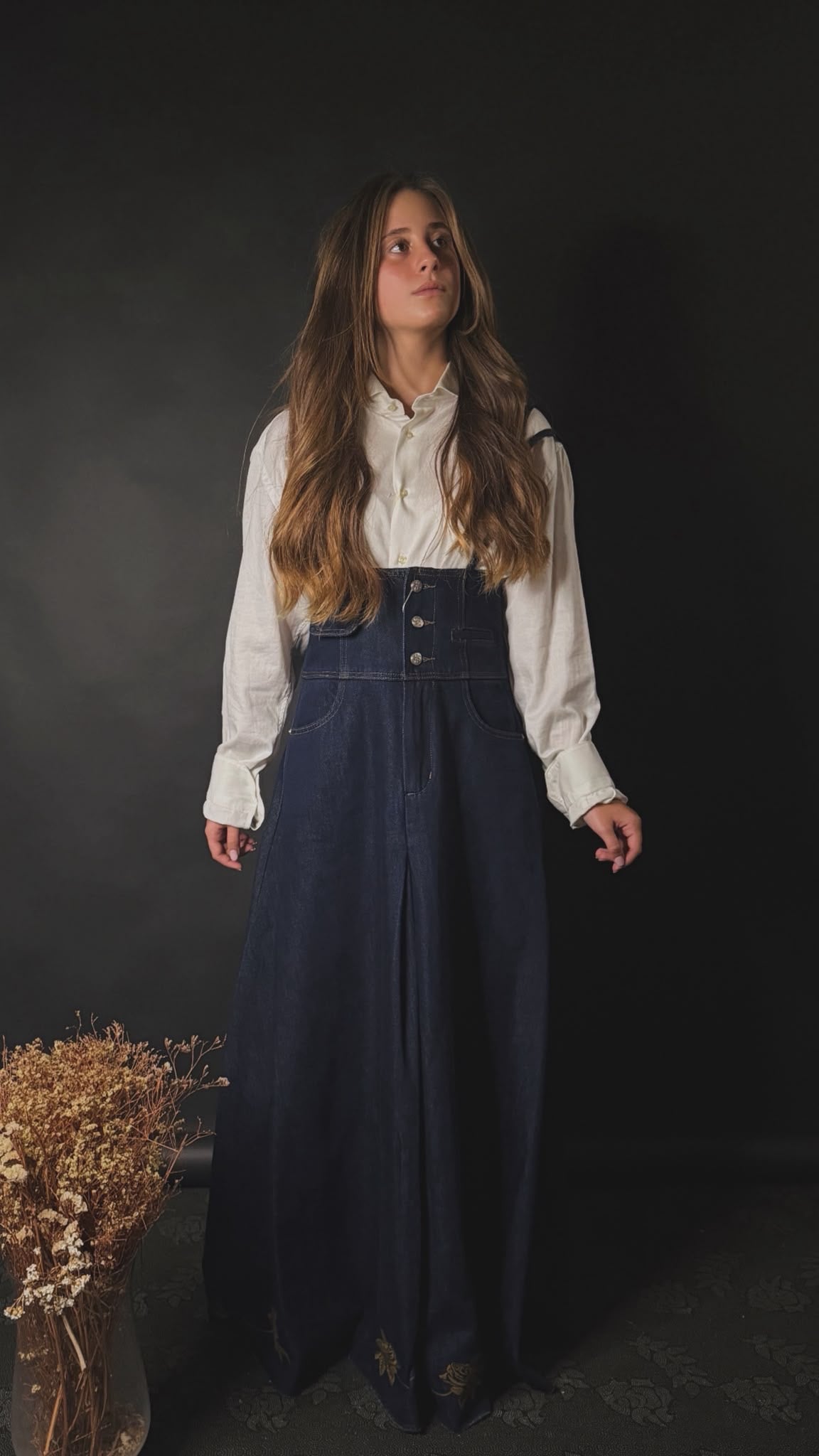 Salopette in denim con ricami - BLUE