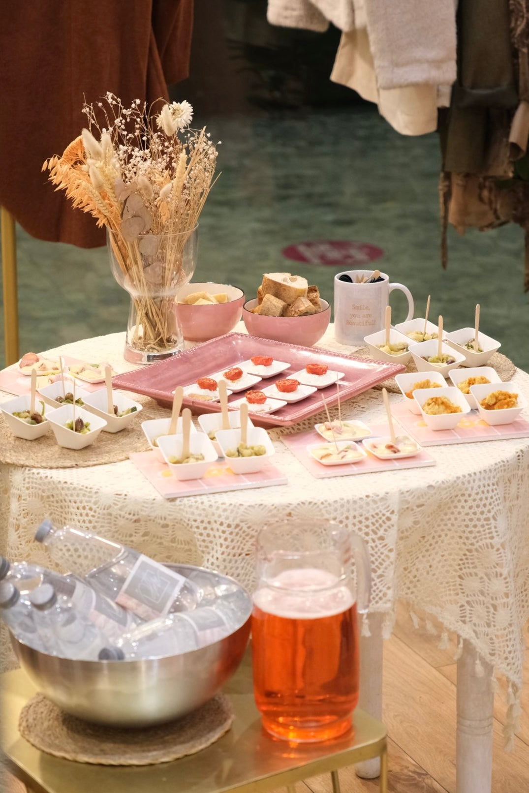 Tavolo con catering e bevande per un Private Party da I Love