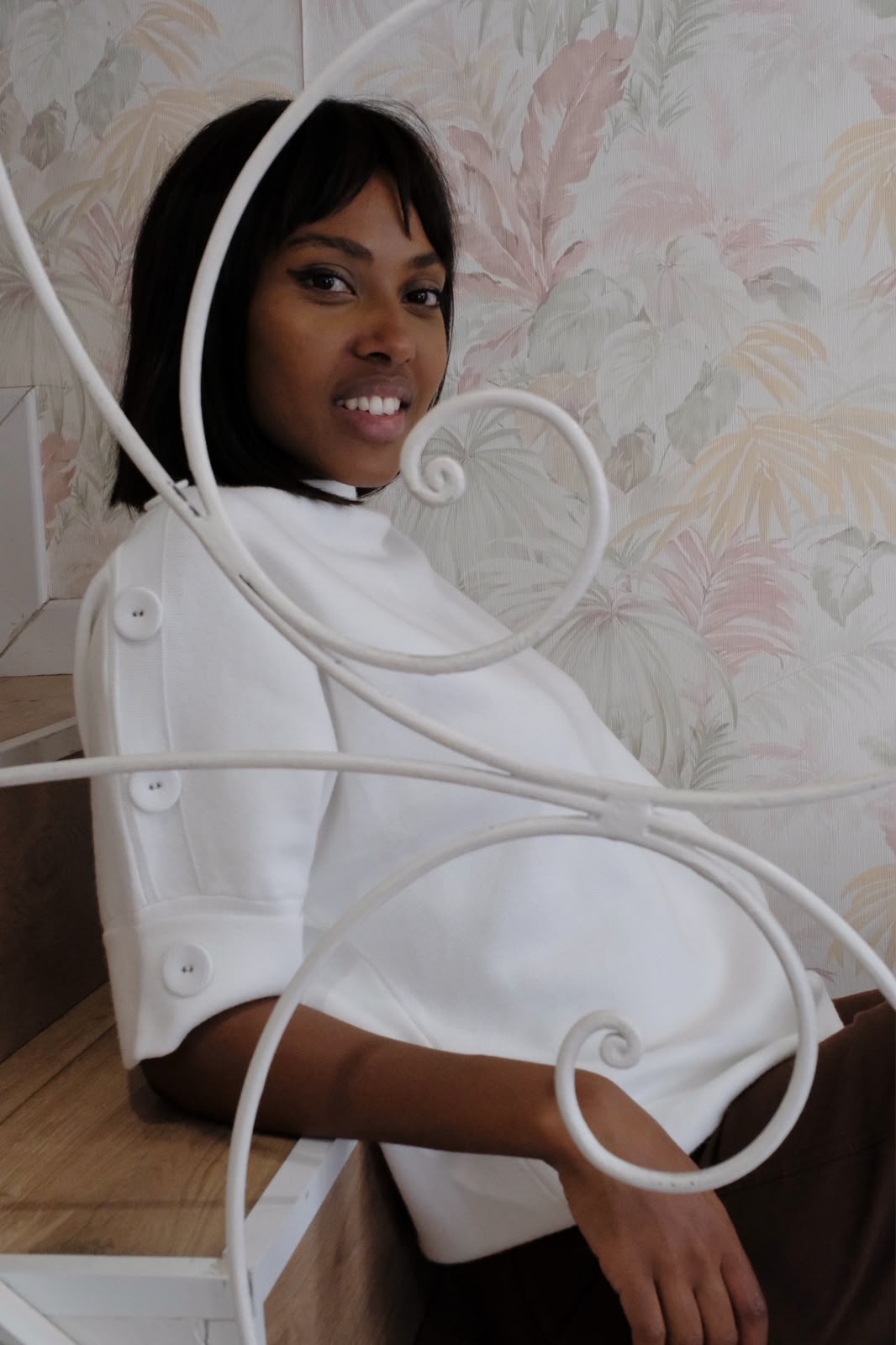 Maglia con bottoni laterali - BIANCO